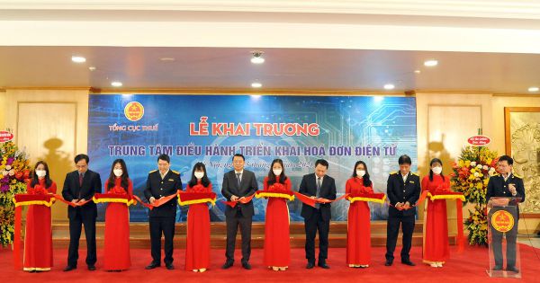 Trung tâm điều hành triển khai hóa đơn điện tử đi vào hoạt động