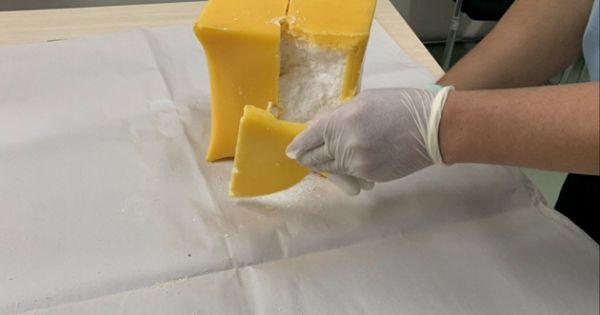 Thu giữ gần 5kg ma túy giấu trong đồ chơi trẻ em gửi từ TP.HCM sang Úc