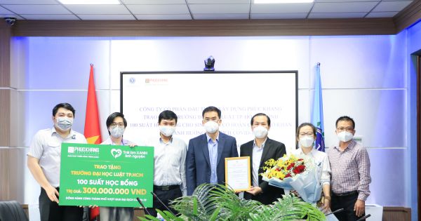 Trường ĐH Luật TP HCM: 300 triệu đồng học bổng cho sinh viên khó khăn vì Covid-19