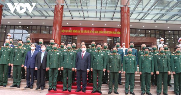 Chủ tịch nước Nguyễn Xuân Phúc dự Hội nghị Quân chính toàn quân năm 2021