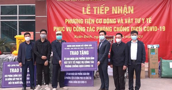 Hà Nội: Phường Xuân Đỉnh tiếp nhận trang thiết bị phục vụ công tác phòng chống dịch Covid-19 trong tình hình mới