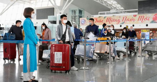 Tăng cường kiểm soát biến chủng Omicron qua đường hàng không