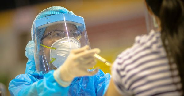 Bộ Y tế yêu cầu hoàn thành tiêm mũi 3 vắc-xin Covid-19 trong quý I-2022