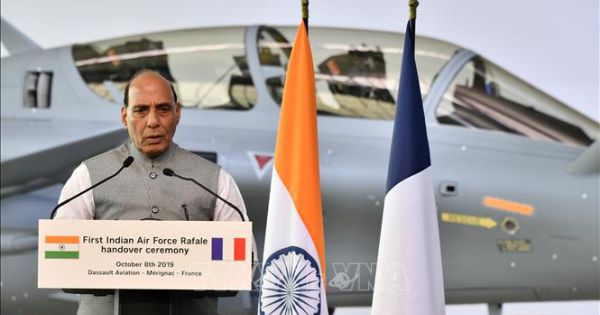 Bộ trưởng Quốc phòng Ấn Độ Rajnath Singh dương tính với COVID-19