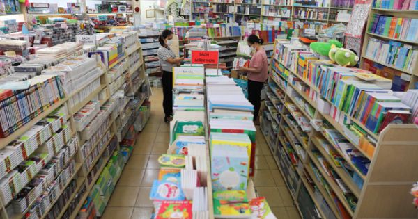 Danh mục sách giáo khoa lớp 7, lớp 10 sử dụng từ năm học tới đã được phê duyệt