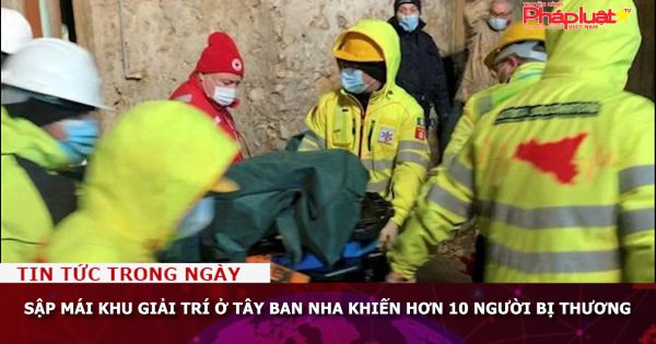 Sập mái khu giải trí ở Tây Ban Nha khiến hơn 10 người bị thương