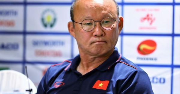 HLV Park Hang-seo mắc COVID-19, vẫn có thể làm việc trực tuyến
