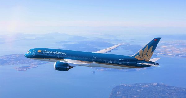 Ngày 5/3, Vietnam Airlines bay chuyến đầu tiên đón người Việt từ Ukraine