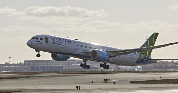 Ngày 9/3, chuyến bay thứ 2 sơ tán người Việt tại Ukraine về nước