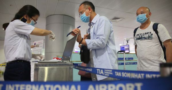 Bộ Y tế công bố quy định phòng chống dịch Covid-19 đối với người nhập cảnh