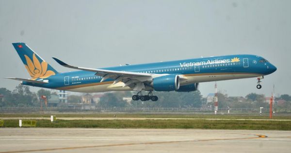 Vietnam Airlines tạm dừng bay đến Nga từ ngày 25/3