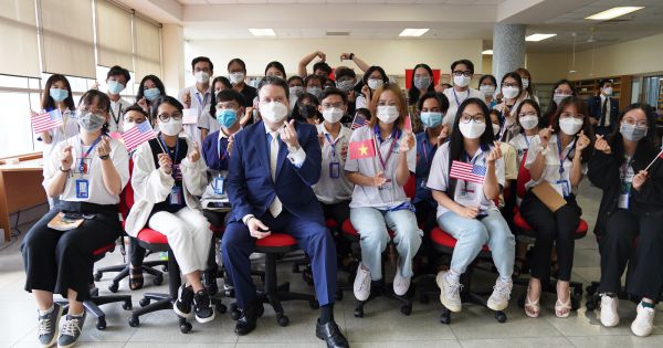 Đại sứ Hoa Kỳ thăm Cần Thơ, thúc đẩy hợp tác phát triển tại ĐBSCL