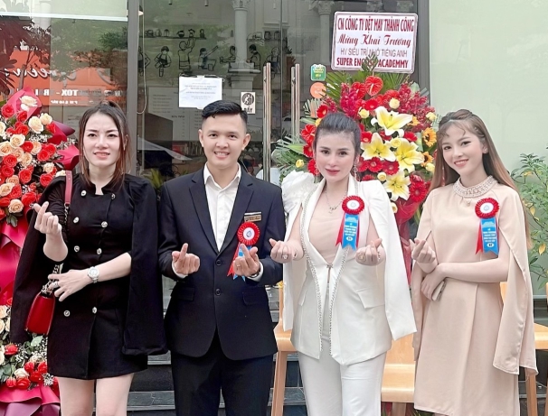 Khai trương Học viện Siêu trí nhớ tiếng Anh Super English Academy