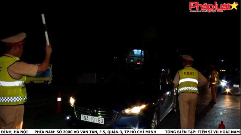 Phú Thọ: Đội CSGT công an TP Việt Trì tăng cường tuyên truyền phổ biến pháp luật đến người dân “ Đã uống rượu bia không lái xe”