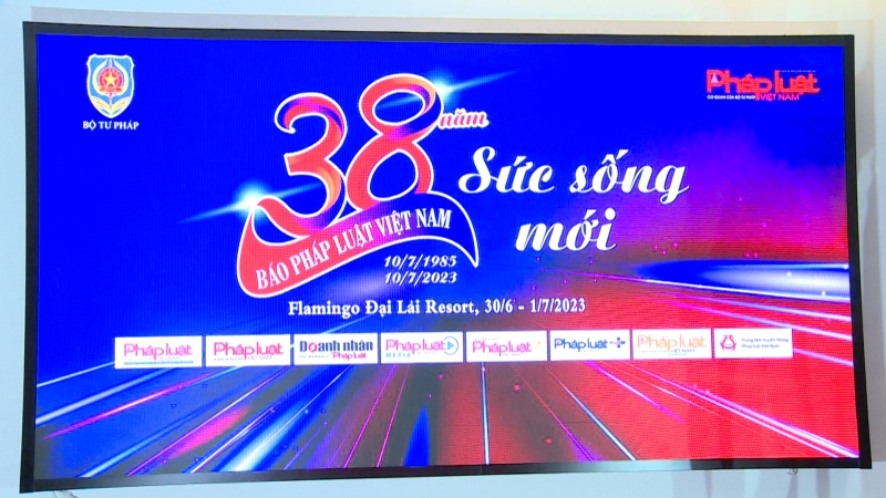 Chương trình kỷ niệm ngày Báo Pháp luật Việt Nam ra số đầu tiên