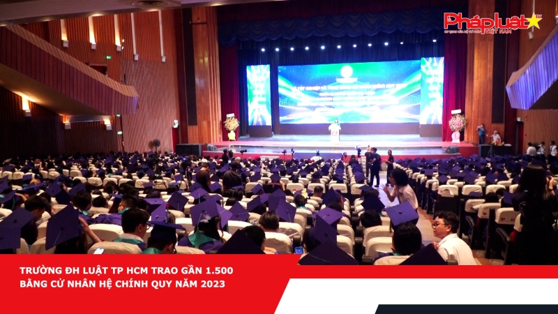 Trường ĐH Luật TP HCM trao gần 1.500 bằng cử nhân hệ chính quy năm 2023