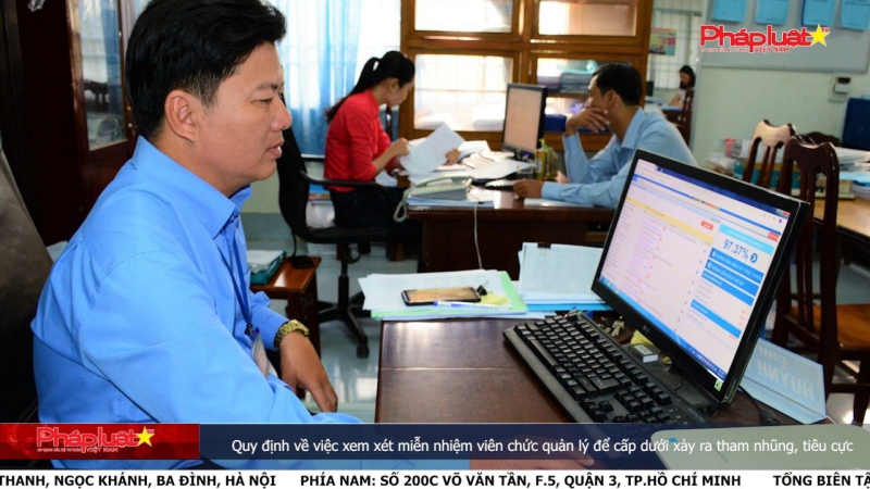 Bản tin Truyền thông Chính sách ngày 2/1/2024: Quy định về việc xem xét miễn nhiệm viên chức quản lý để cấp dưới xảy ra tham nhũng, tiêu cực