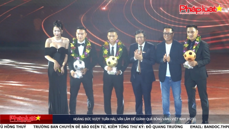 Hoàng Đức vượt Tuấn Hải, Văn Lâm để giành Quả bóng vàng Việt Nam 2023