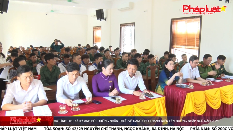 Hà Tĩnh: Thị xã Kỳ Anh bồi dưỡng nhận thức về Đảng cho thanh niên lên đường nhập ngũ năm 2024