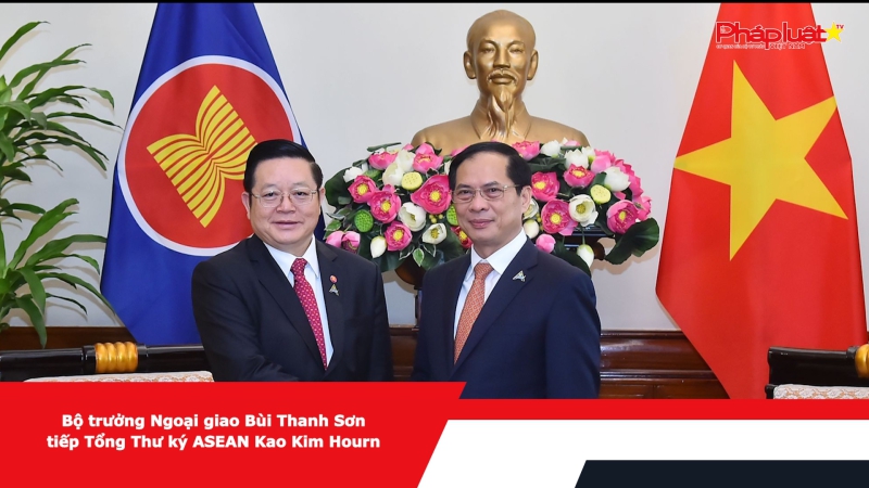 Bộ trưởng Ngoại giao Bùi Thanh Sơn tiếp Tổng Thư ký ASEAN Kao Kim Hourn