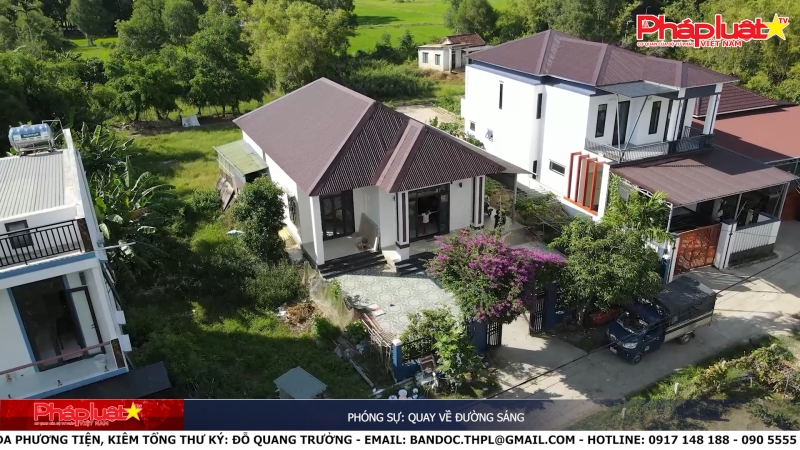 Quay về đường sáng