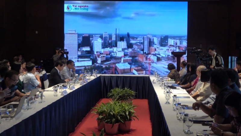 Đẩy mạnh chuyển đổi năng lượng xanh hướng tới mục tiêu Net Zero